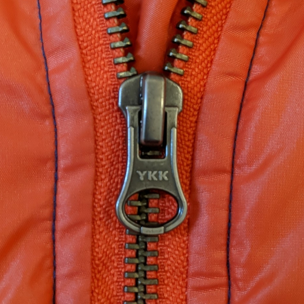 Supreme - Picture 5 of 15
